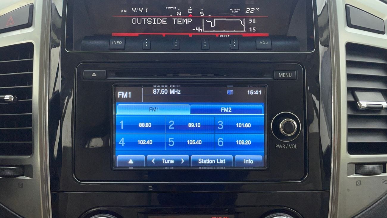 ميتسوبيشي باجيرو 2022 GLS MIDLINE | AED 1085/Month | 0 DP | 30 Day Return | Warranty | Service History