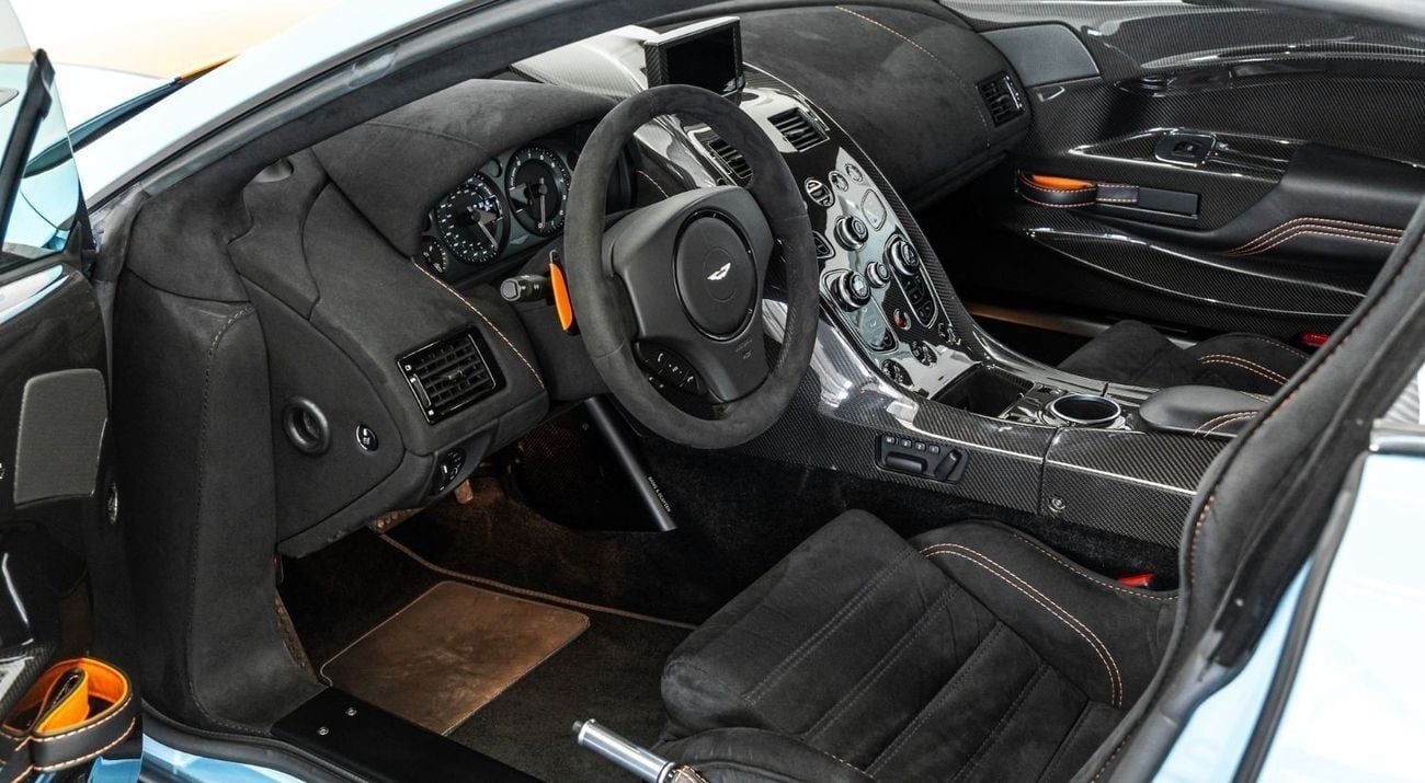 Aston Martin Vantage GT12 6.0L GT12