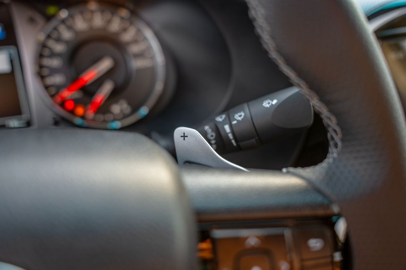 تويوتا هيلوكس GR Sport 2.8L