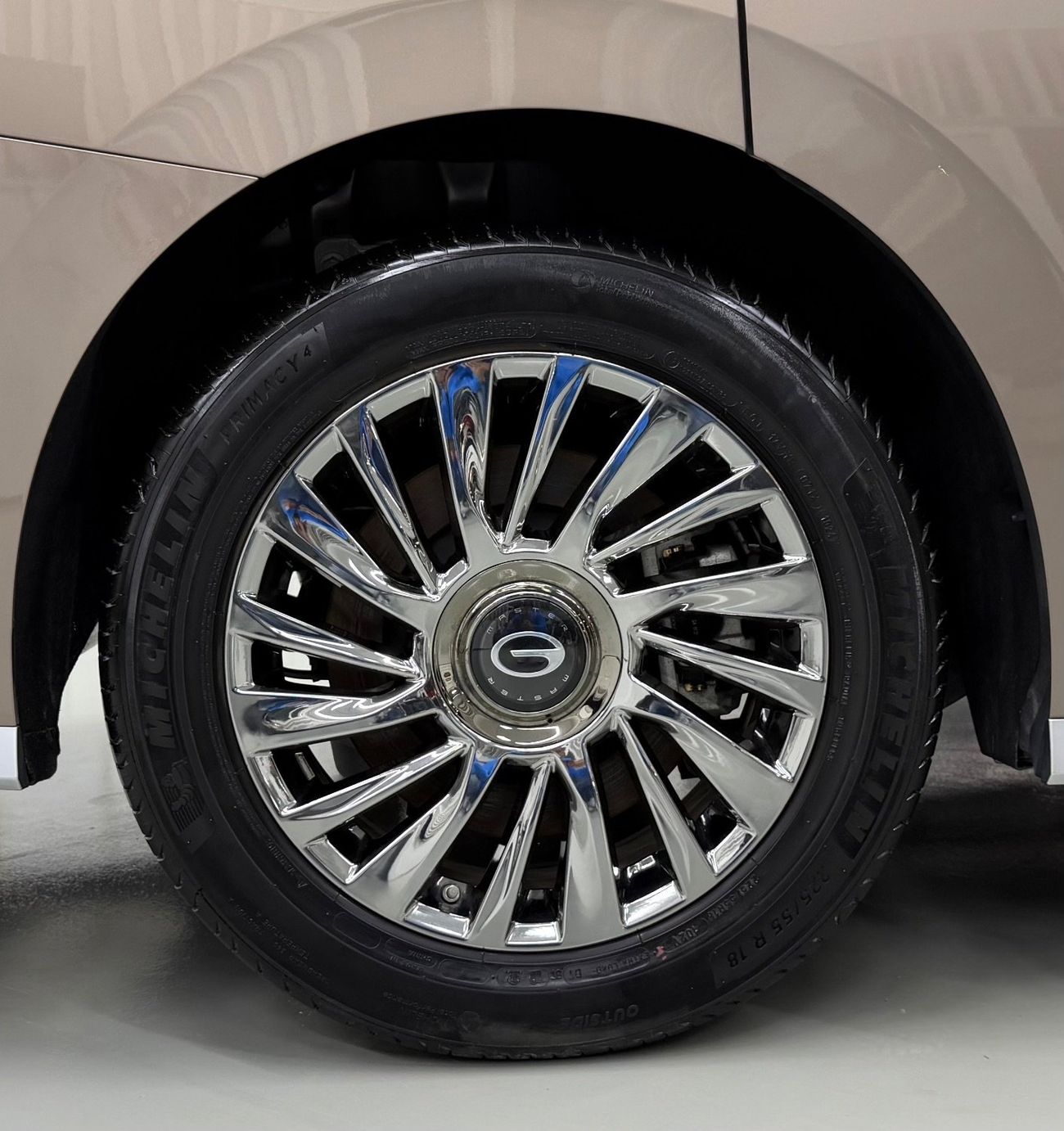 جي إي سي M8 2.0T GX