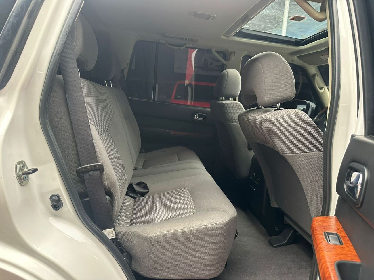 نيسان باترول سفاري Safari 4.8L A/T