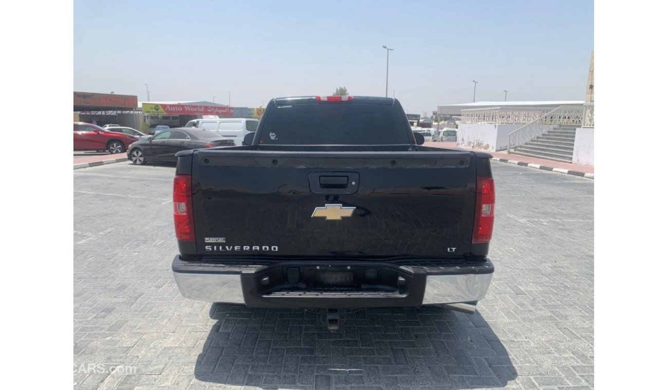 Chevrolet Silverado Model 2008, Gulf, 8 cylinders, automatic transmission, odometer 138000