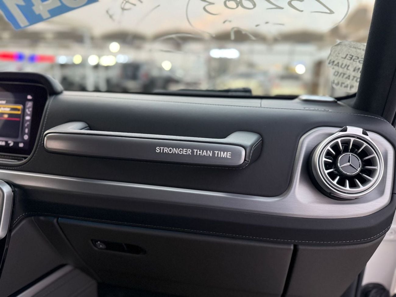 مرسيدس بنز G 63 AMG Mercedes G 63 AMG Stronger Than Time