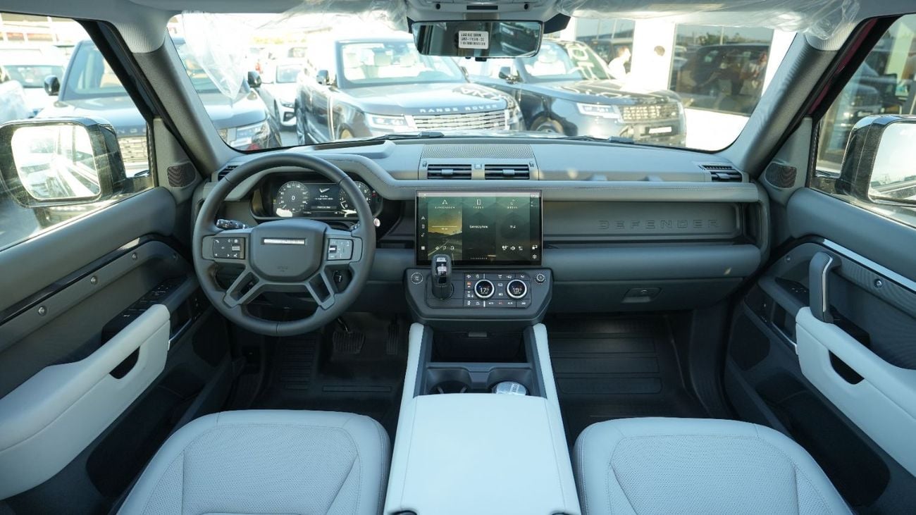 Land Rover Defender P400 X-Dynamic HSE Carpathian Grey 2026MY Export Only