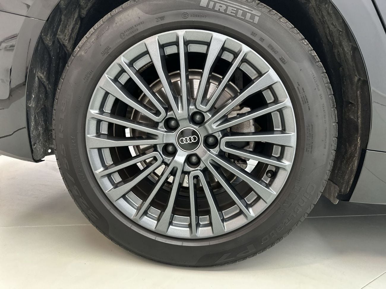 أودي A6 40 TFSI ADVANCED 40 TFSI (190 HP)