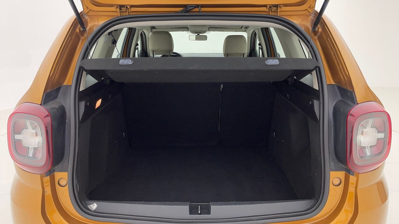 Renault Duster LE 1.6 | Zero Down Payment | Free Home Test Drive