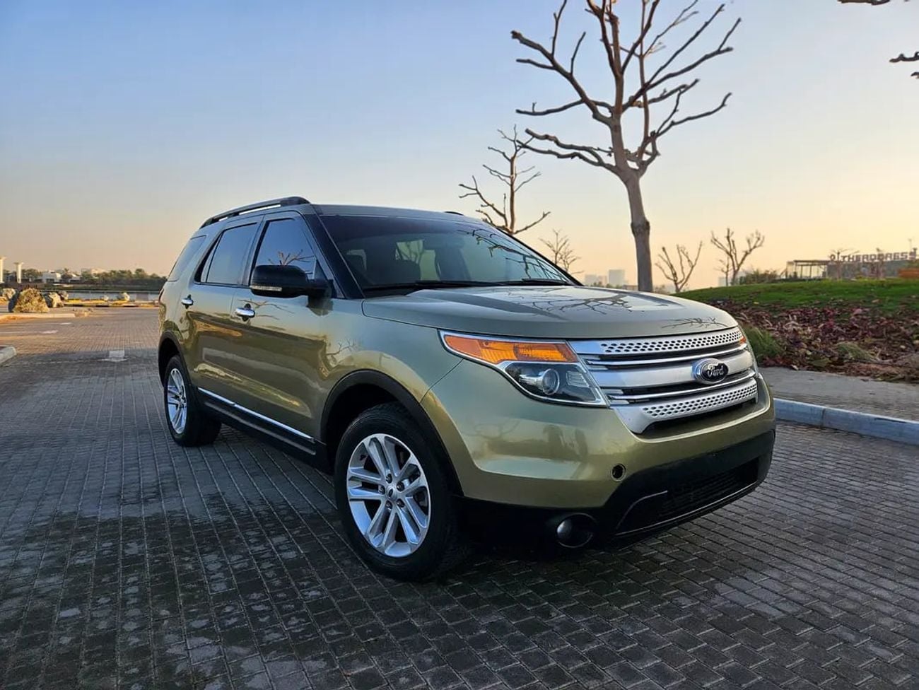 فورد إكسبلورر GCC Premium Condition 7 Seater SUV