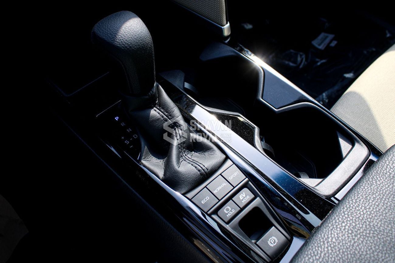 تويوتا كامري LHD 2.5L HYBRID LE-G FWD AT 2025MY