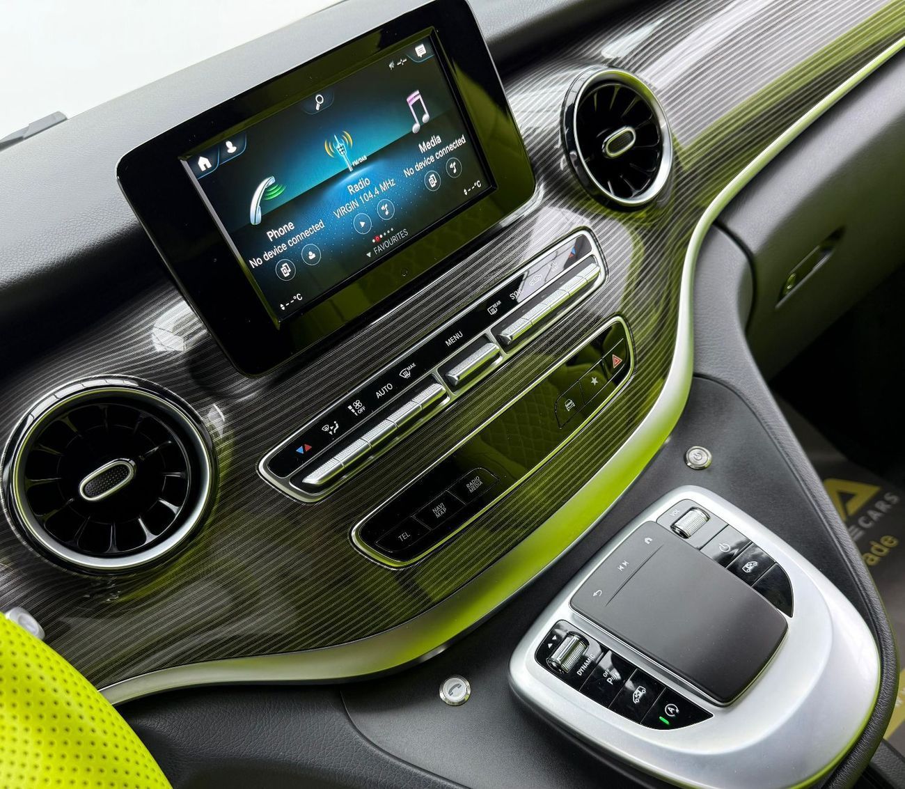 Mercedes Maybach V250 Maybach 2023 Mercedes Benz V250 Maybach Kit, 2028 Mercedes Warranty, Low Km, Excellent Condition, GCC