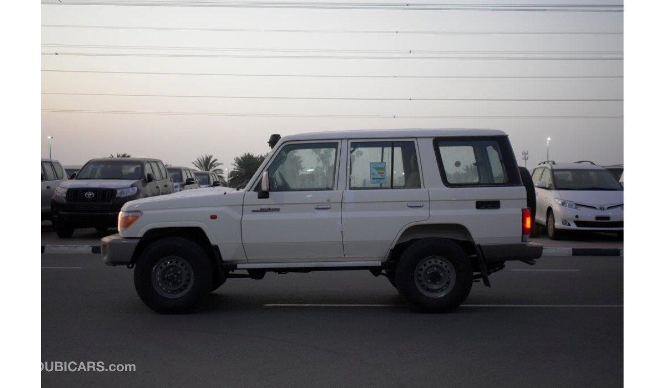 تويوتا لاند كروزر 2019 MODEL LANDCRUISER  76 HARDTOP  LX  V8 4.5 TURBO DIESEL 4WD MANUAL TRANSMISION 5 SEAT WAGON