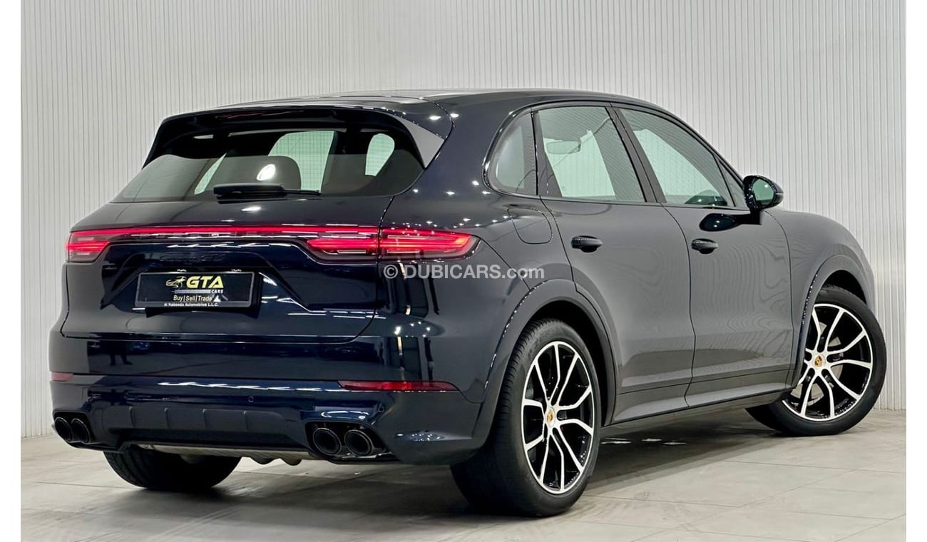 Porsche Cayenne 2022 Porsche Cayenne GTS, 3000km, 04/2024 Porsche Warranty, Full Service History, GCC