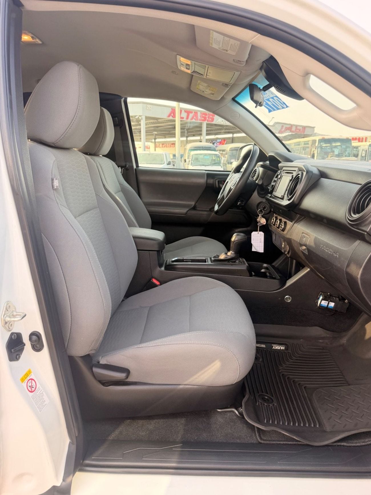 Toyota Tacoma Tacoma SR