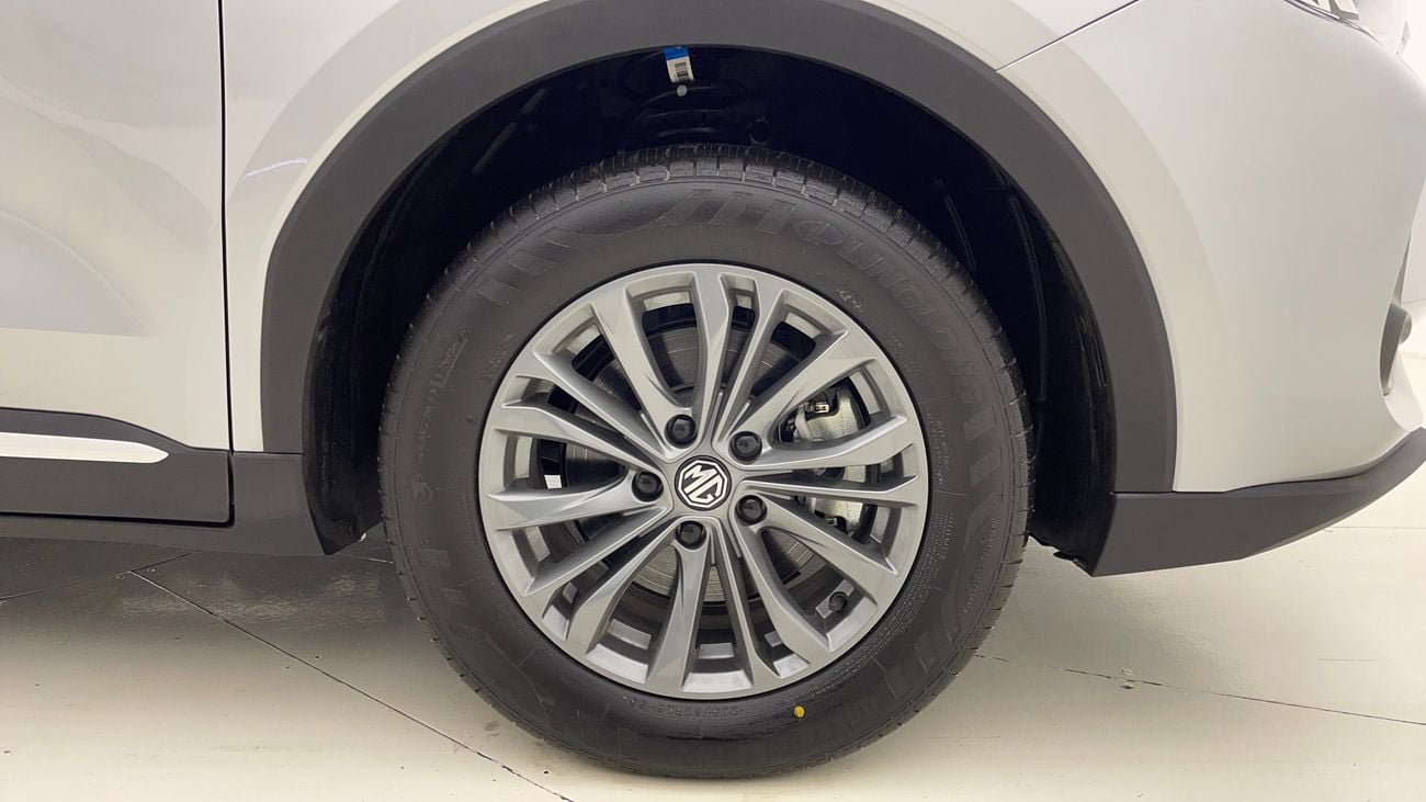 أم جي ZS STD 1.5 | بدون دفعة مقدمة | اختبار القيادة في المنزل