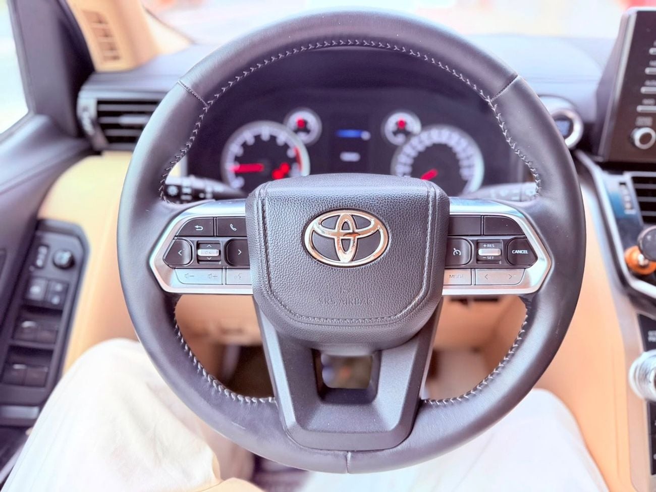 Toyota Land Cruiser GXR