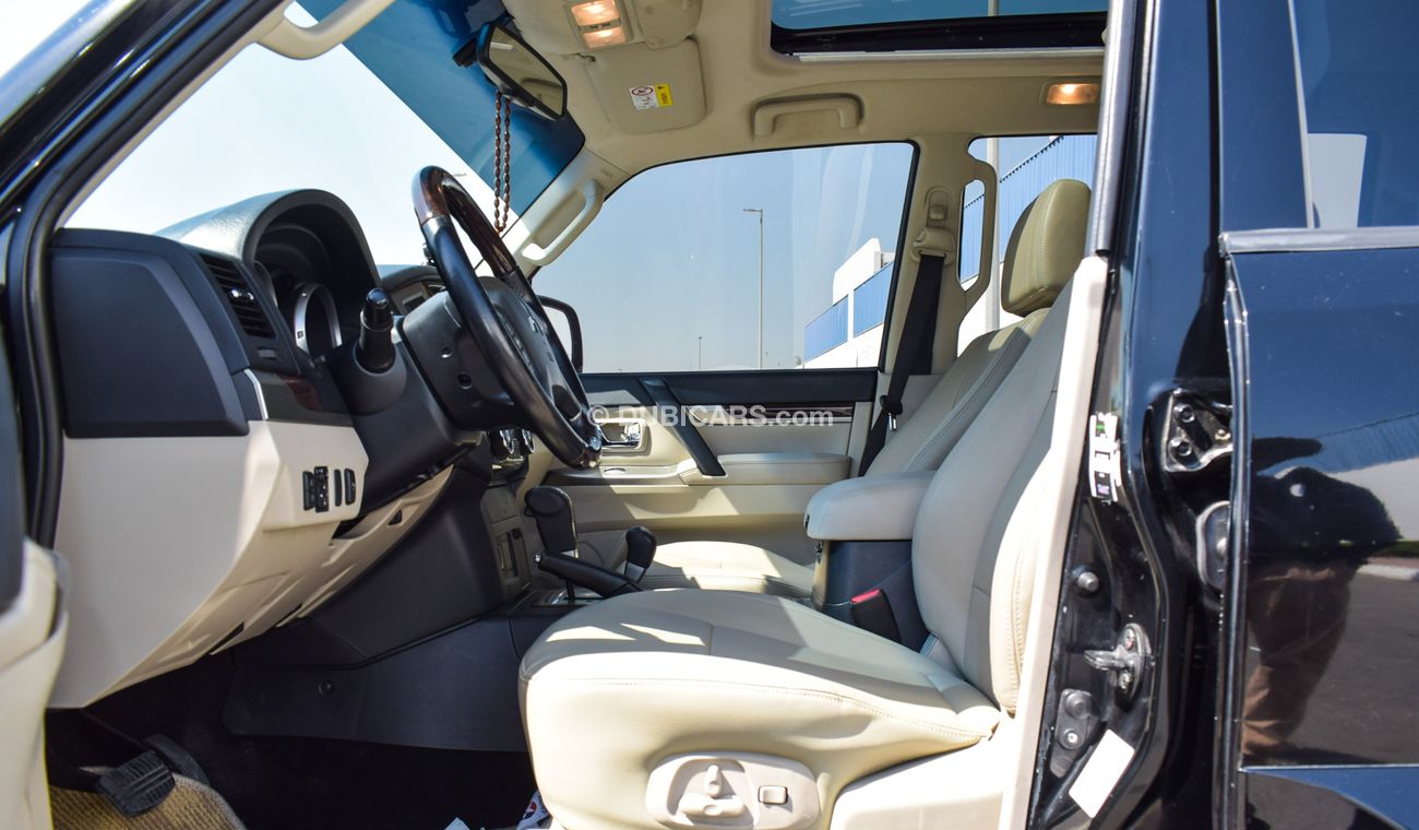 Mitsubishi Pajero GLS V6