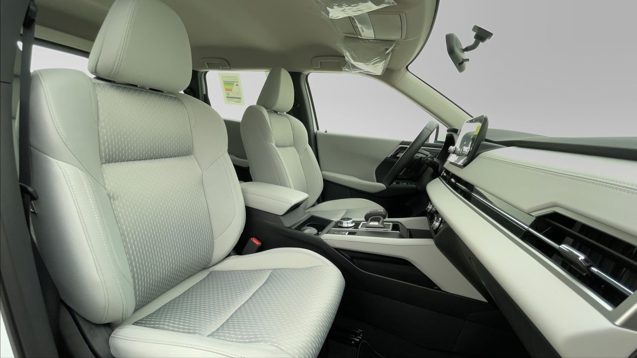 Mitsubishi Outlander MIDLINE 2.5 | Zero Down Payment | Home Test Drive