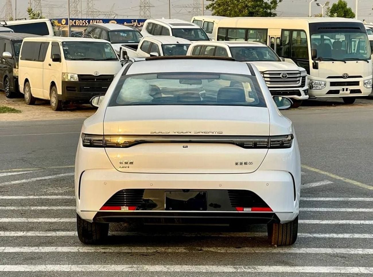 بي واي دي ديسترويار 05 STANDARD 1.5L Hybrid 4 Cylinder | LHD
