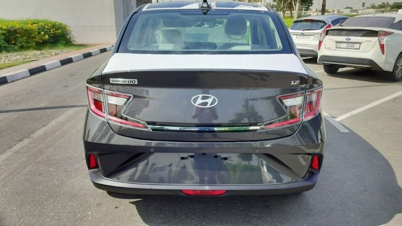 Hyundai Grand i10 1.2L Petrol Engine Sedan | Gray and Silver | 2024