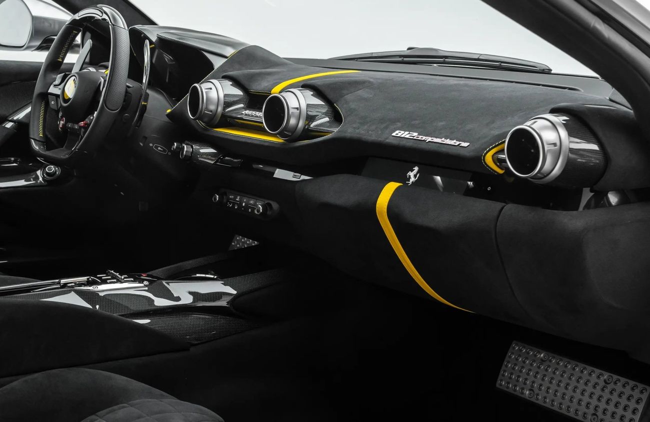 فيراري 812 كومبيتيزون 6.5L V-12 Naturally Aspirated Engine