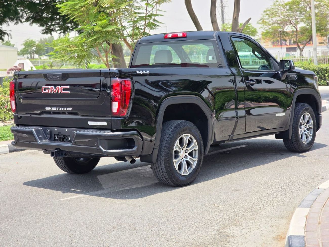 جي أم سي سييرا 5.3L V8 ELEVATION