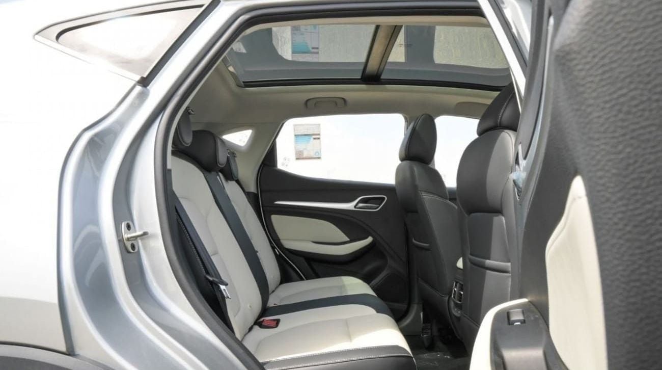MG ZS Brand New MG ZS Luxury 2025 1.5L A/T FWD | Petrol| Silver/Black | N-ZS-1.5-P25-LUX | FOR EXPORT AND