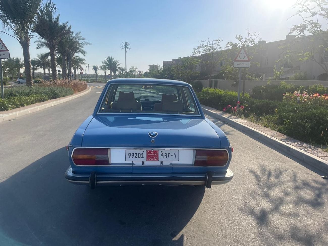 بي أم دبليو 750i