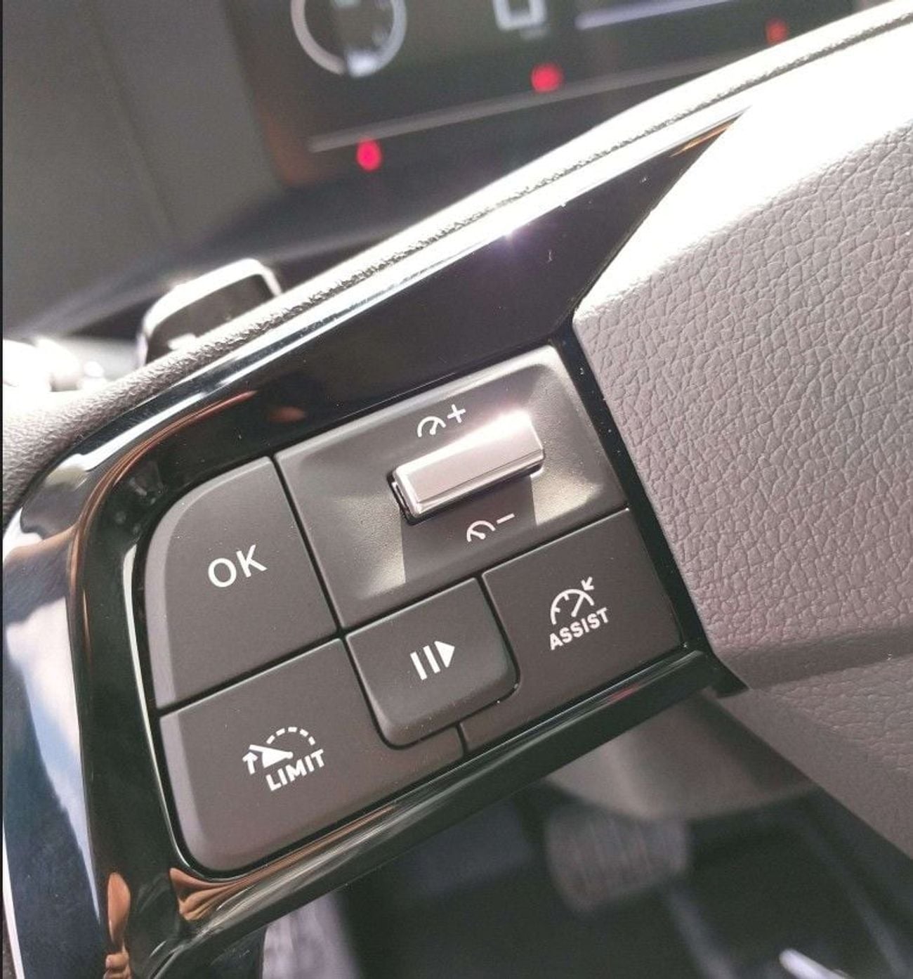 سيتروين جمبي Citroën Jumpy Cargo Van 2026 – فان تجاري ديزل 2.0 لتر (أوتوماتيك)