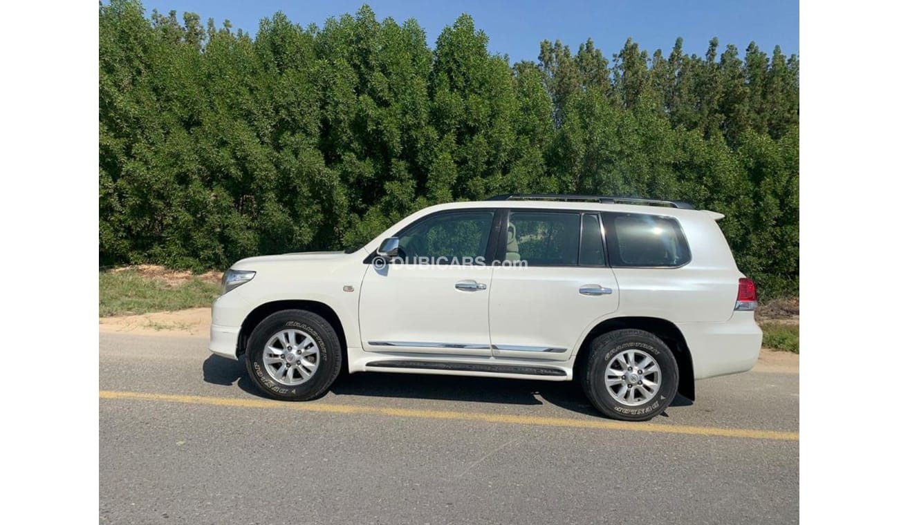 تويوتا لاند كروزر تويوتا لاند كروزر جي اكس ار 2010 مواصفات خليجي فل مواصفات بدون حوادث