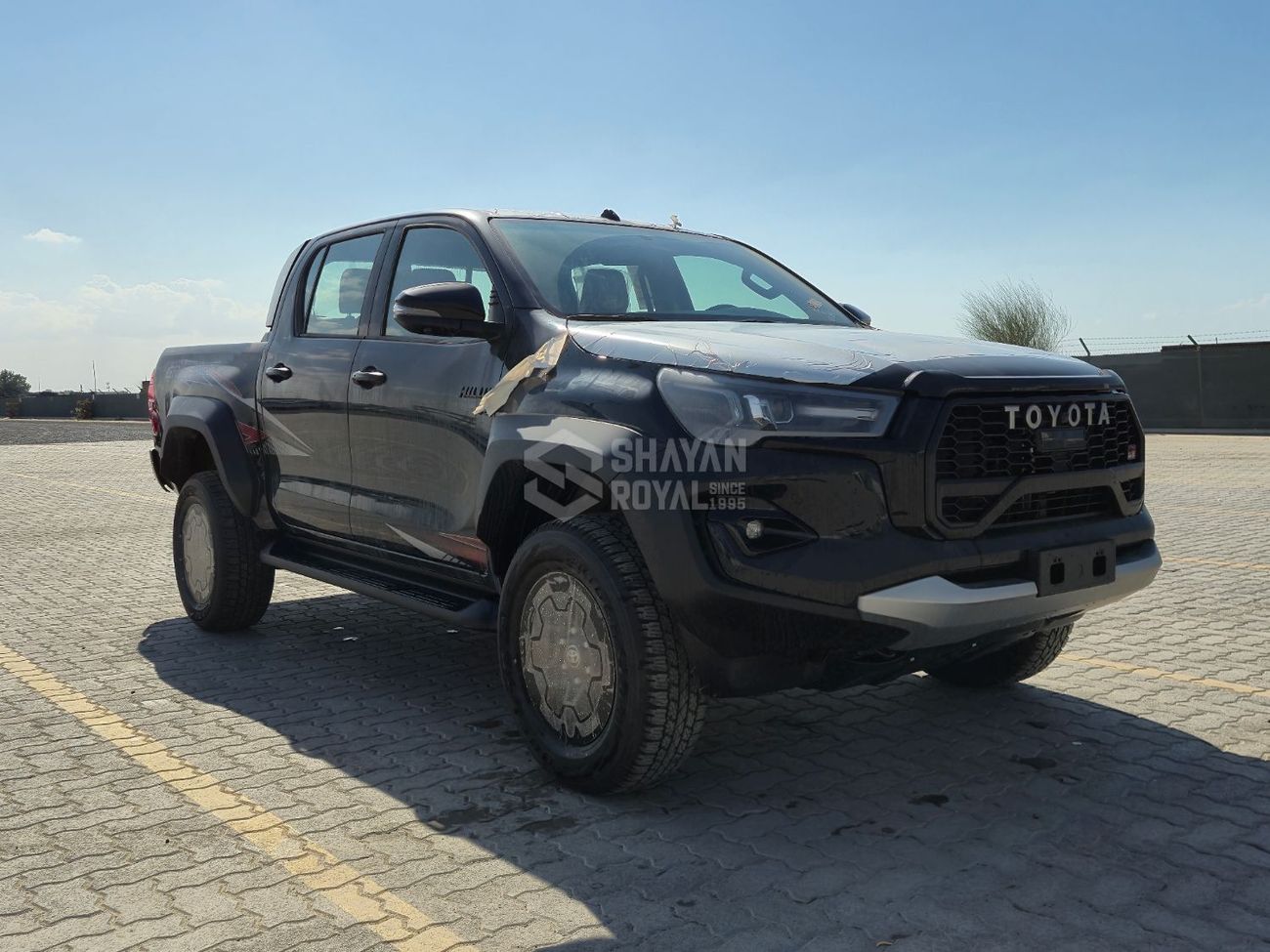 Toyota Hilux GR SPORT 4.0L V6 PETROL DC AT 4WD 2026MY