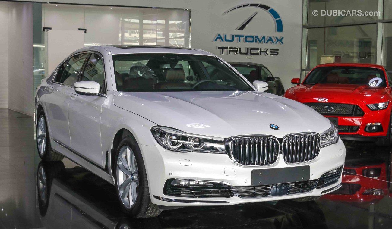 BMW 750Li Li 2016 xdrive 0 km V8 AWD Sky Lounge Roof Executive Pkg 3 Yrs or 100k km Warranty at AGMC