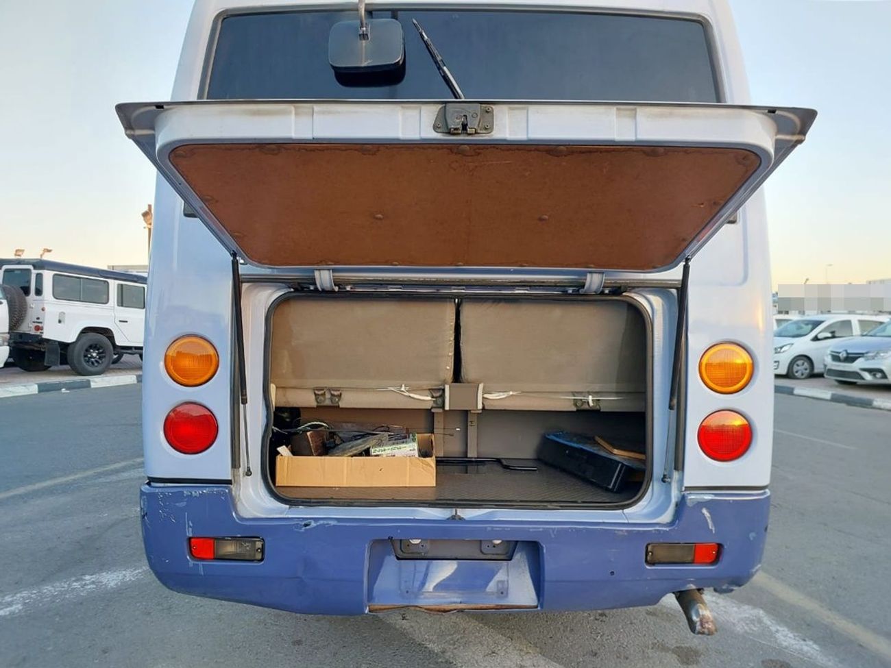 Mitsubishi Rosa MITSUBISHI ROSA BUS RHD 2004 MODEL 5.2 L DIESEL MANUAL(PM00455)