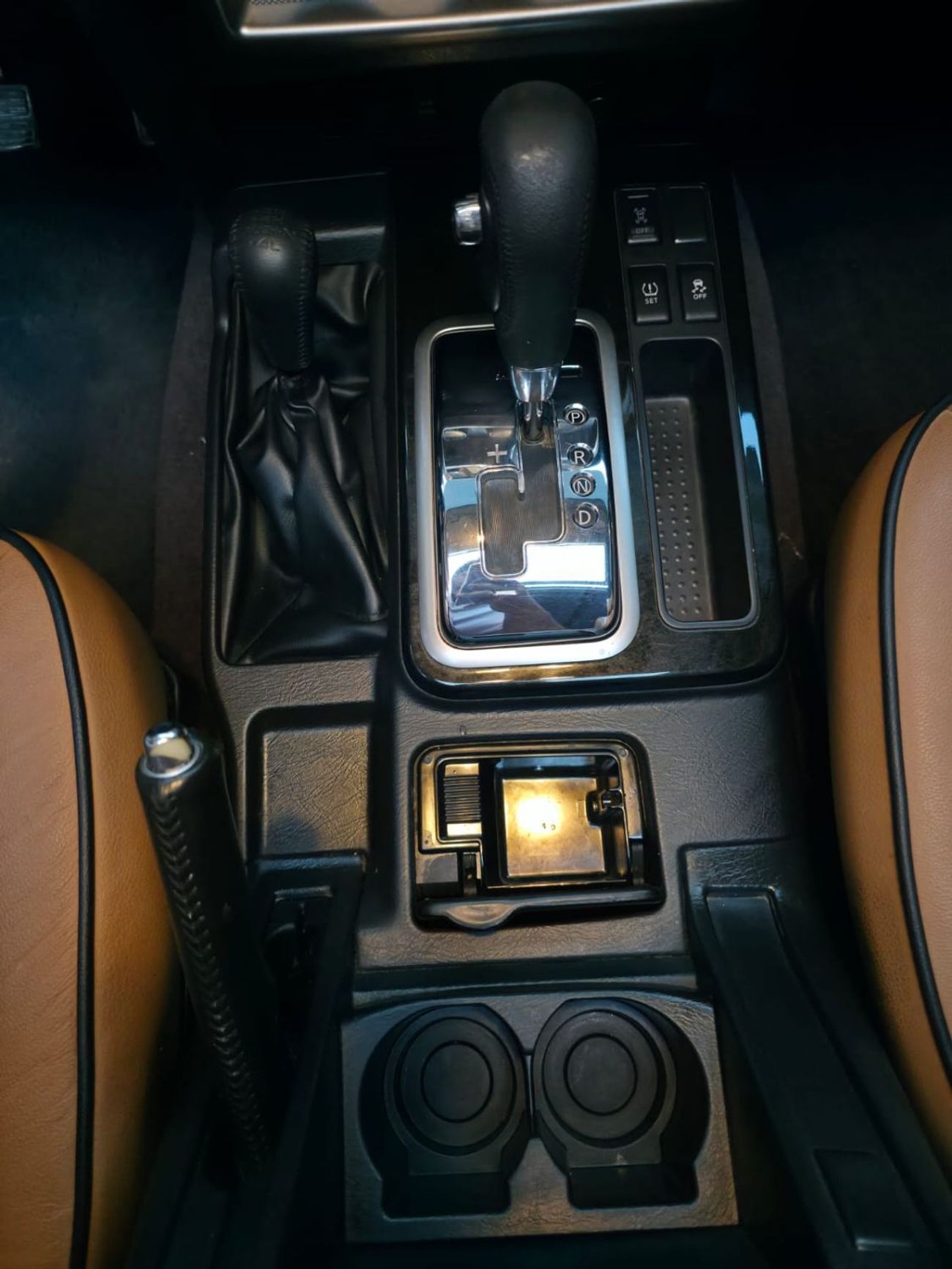 Nissan Patrol Super Safari