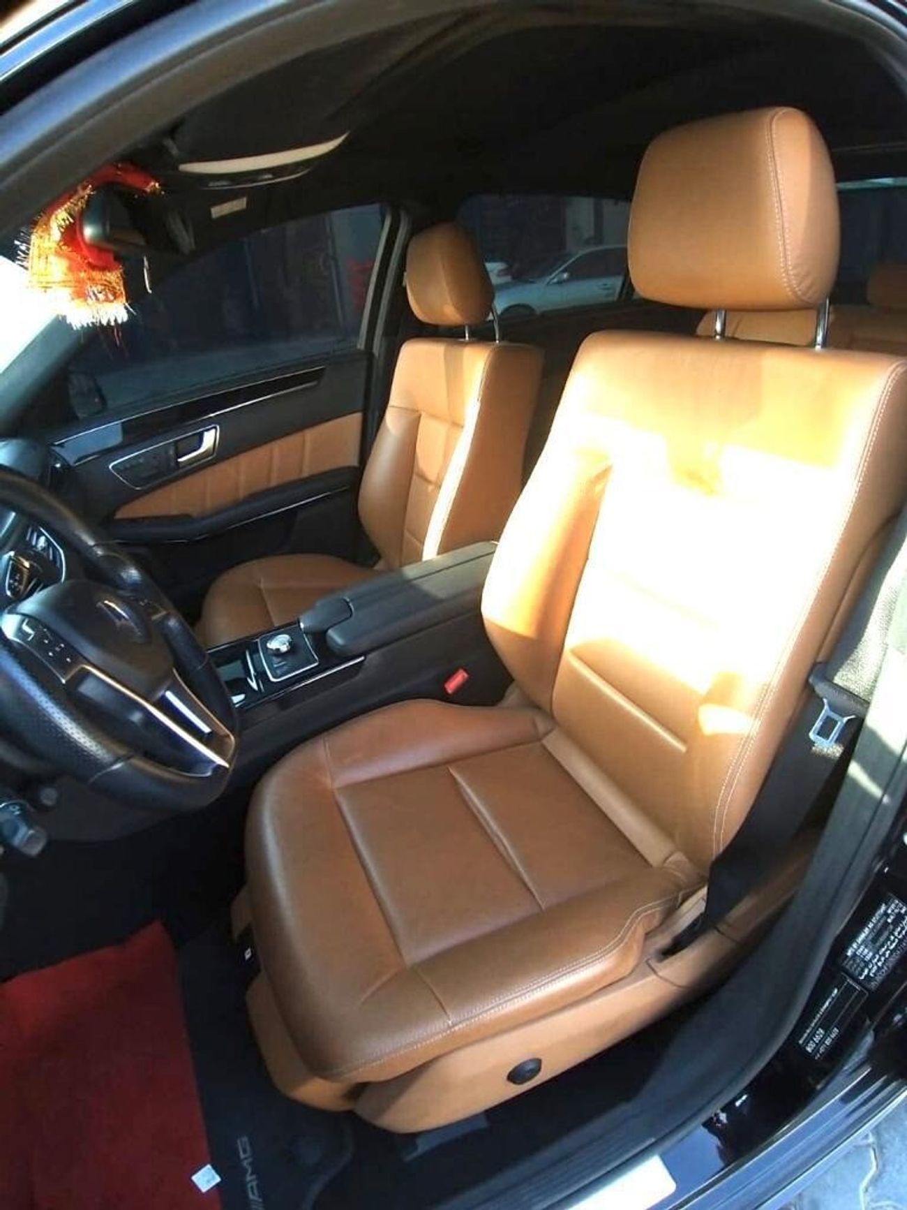 Mercedes Benz E300
