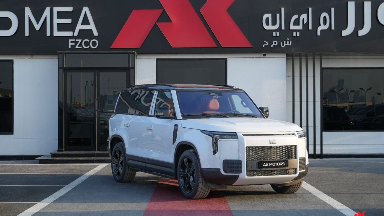 روكس 01 VIP 6 Seaters With Kitchen White 2025MY Export Price