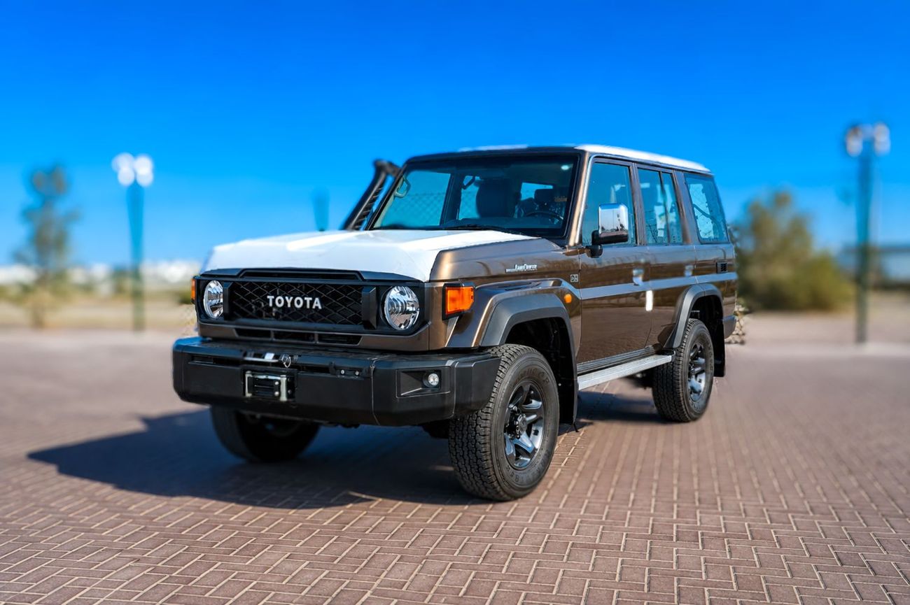 Toyota Land Cruiser 1GR-FE Toyota Land Cruiser 76 Wagon