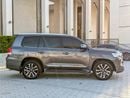 Toyota Land Cruiser GXR V8 5.7L – Top Full Option | GCC Excellent Condition Specs