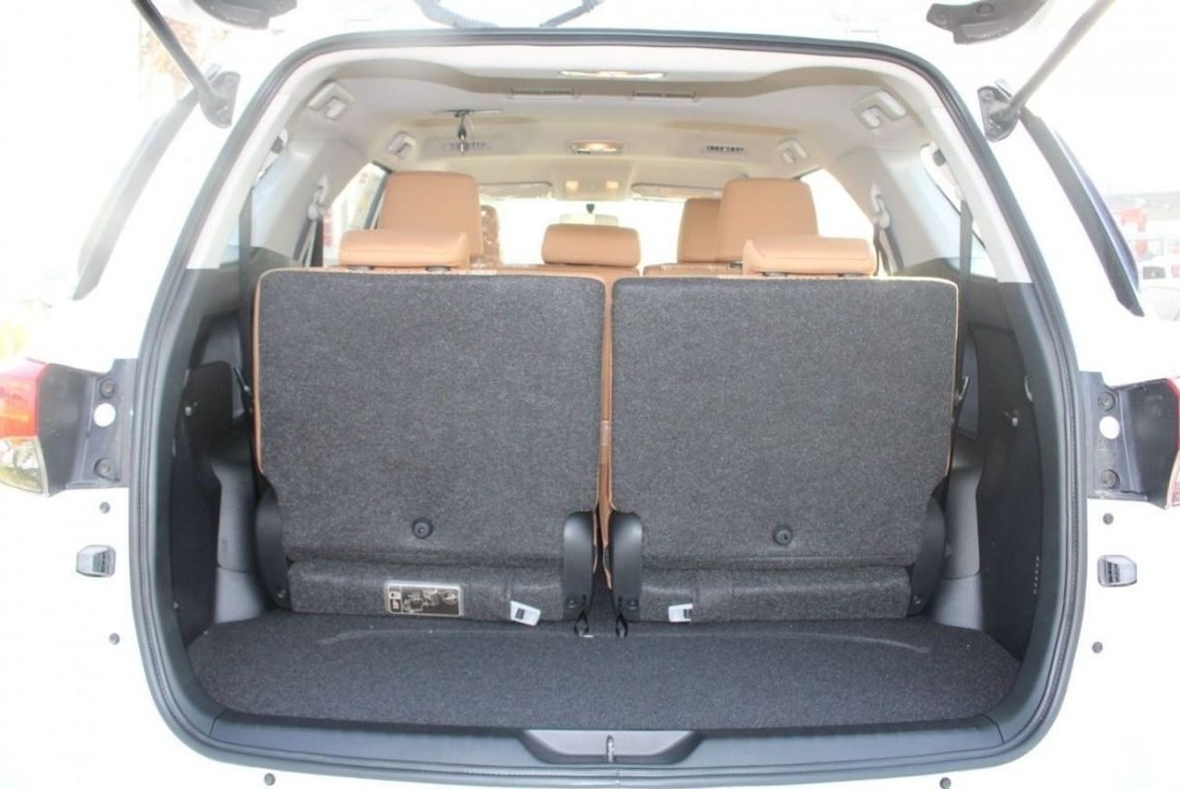 Toyota Fortuner TOYOTA FORTUNER 2.7L PETROL GRADE E GRADE AUTO