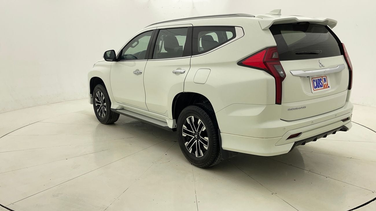 ميتسوبيشي مونتيرو سبورت GLS MIDLINE 3 | بدون دفعة مقدمة | اختبار القيادة في المنزل