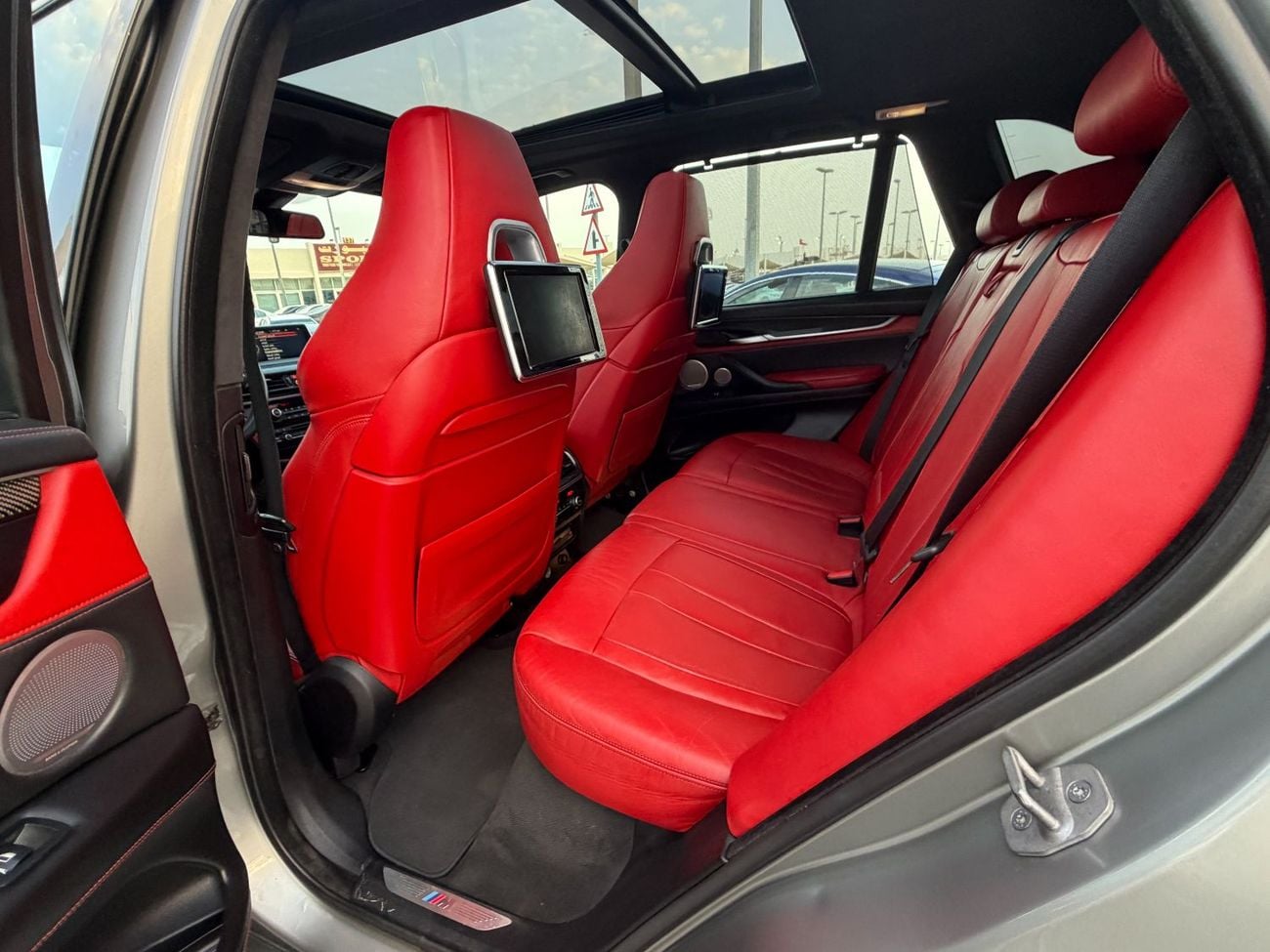 BMW X5 50i Luxury M Sport 4.4L