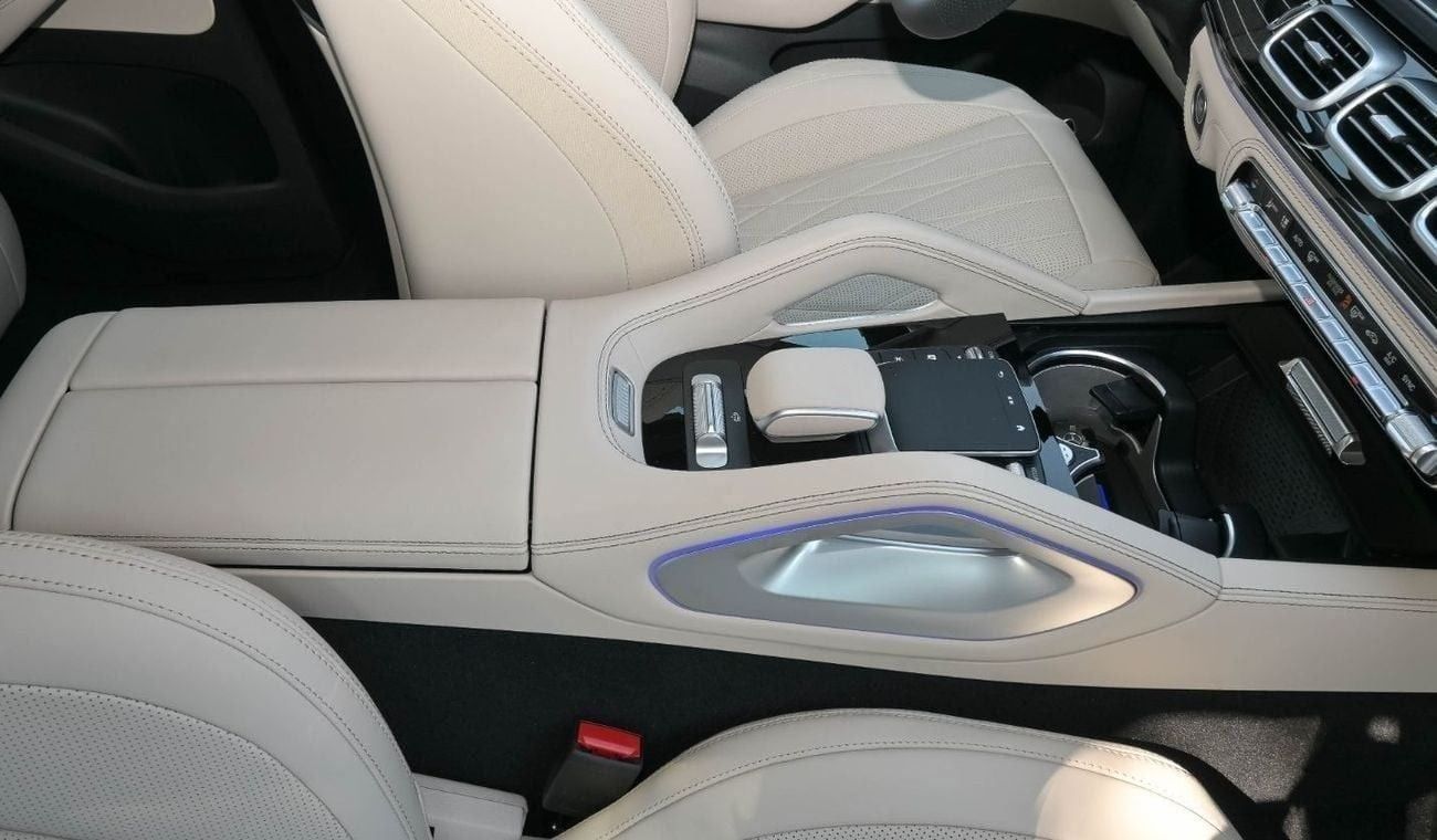 Mercedes-Benz GLE 53 AMG Mercedes GLE53 AMG - Diamond Seats - Piano Wood -2023 Facelift | 2 Years Warranty Gargash Auto