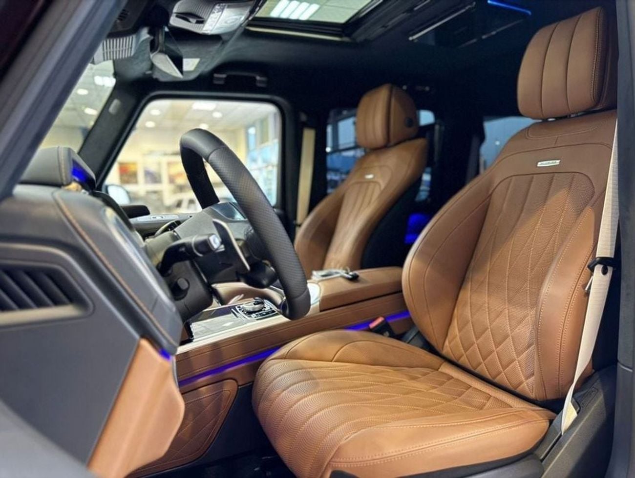مرسيدس بنز G 63 AMG G 63 AMG DOUBLE NIGHT PACKAGE 2024 DOUBLE NIGHT PACKAGE 2024