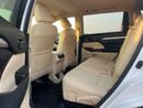 تويوتا هايلاندر 2015 Toyota Highlander LE+ Plus 3.5L V6 - Interior Beige - 7 Seater 4x4 AWD - Electric Seat With Big