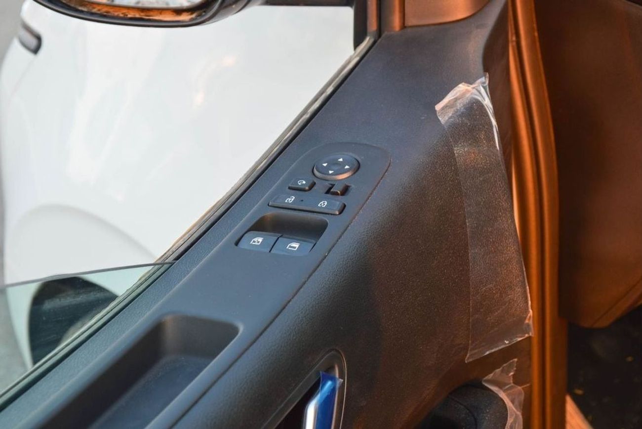 هيونداي ستاريا HYUNDAI STARIA 2.2L DIESEL MINIVAN 2025