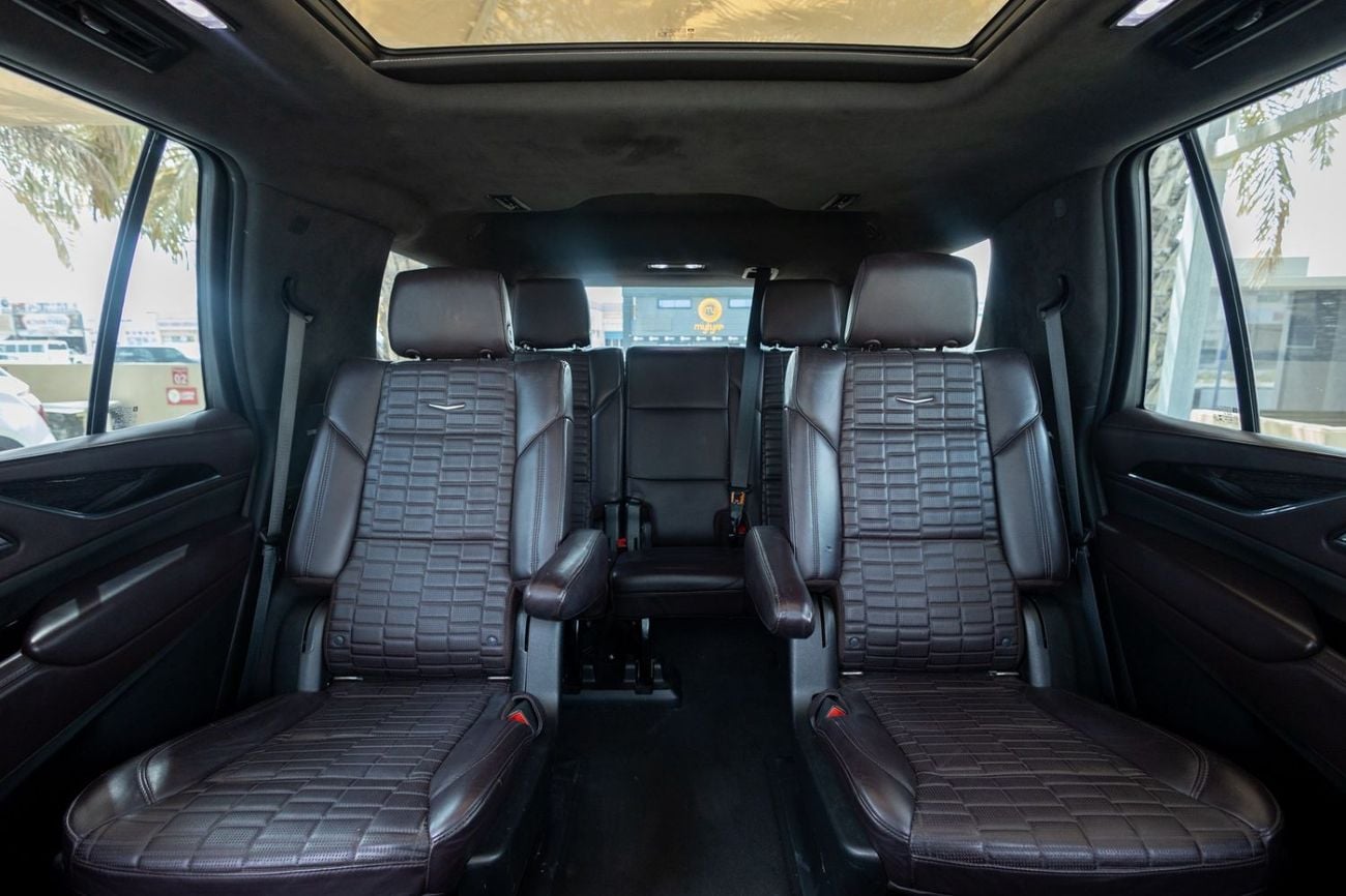 Cadillac Escalade Sport Platinum 6.2L 4WD Cadillac Escalade 2021 GCC | Warranty