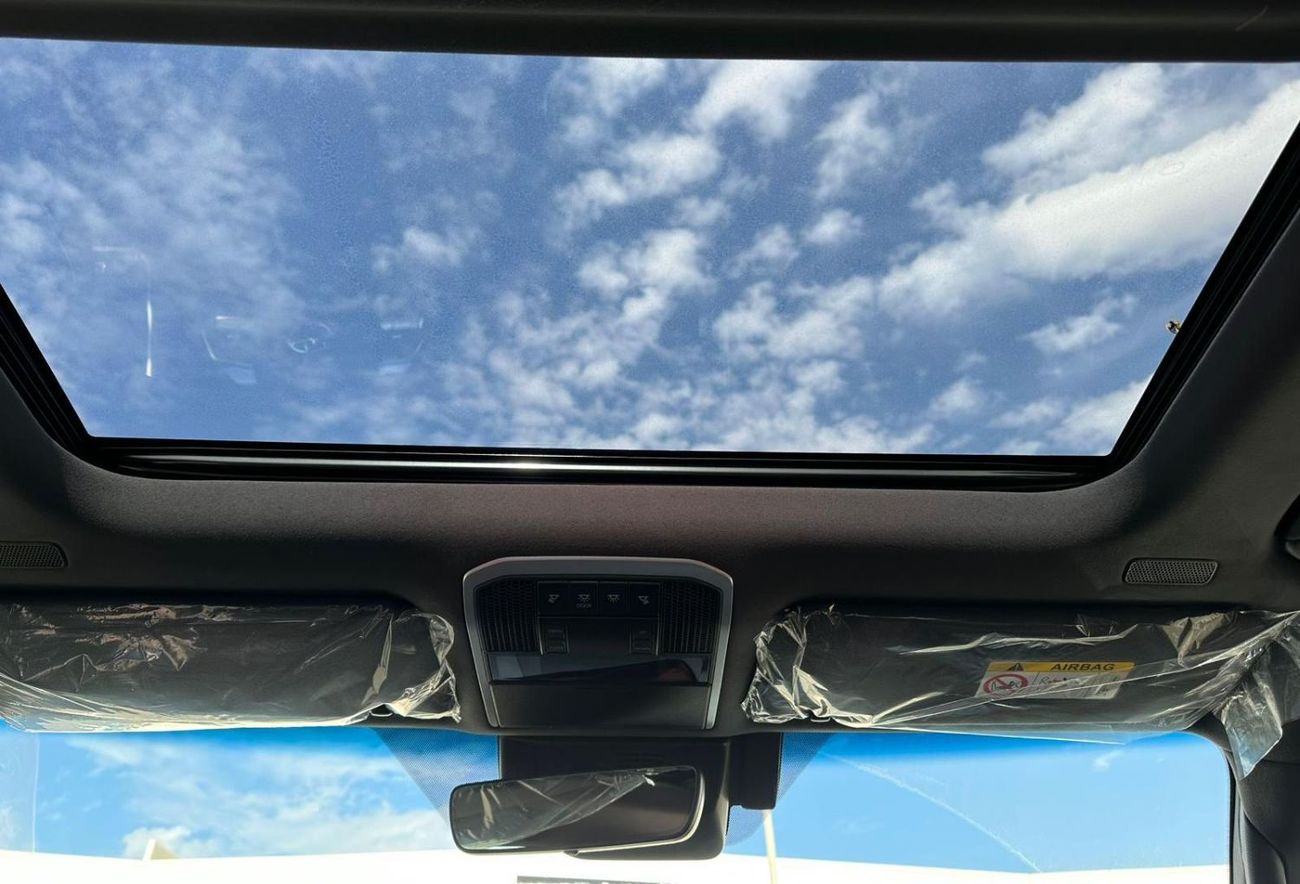 Toyota Land Cruiser Toyota Land Cruiser VXR 3.5L PETROL | Radar | HUD | Top Variant | Modeslista Body Kit