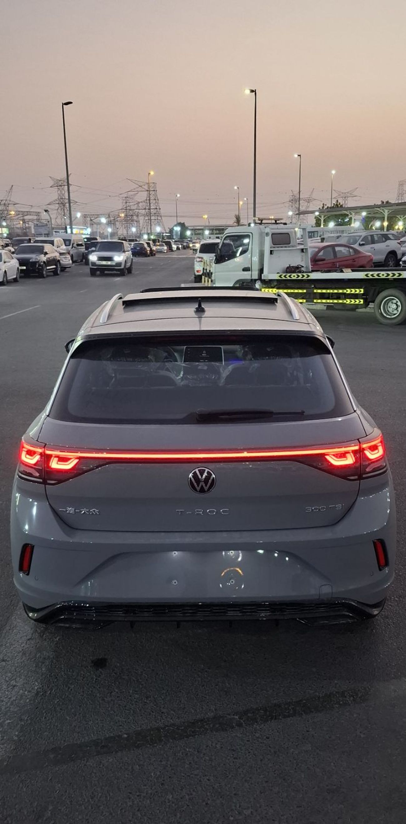 فولكس واجن T ROC R-line