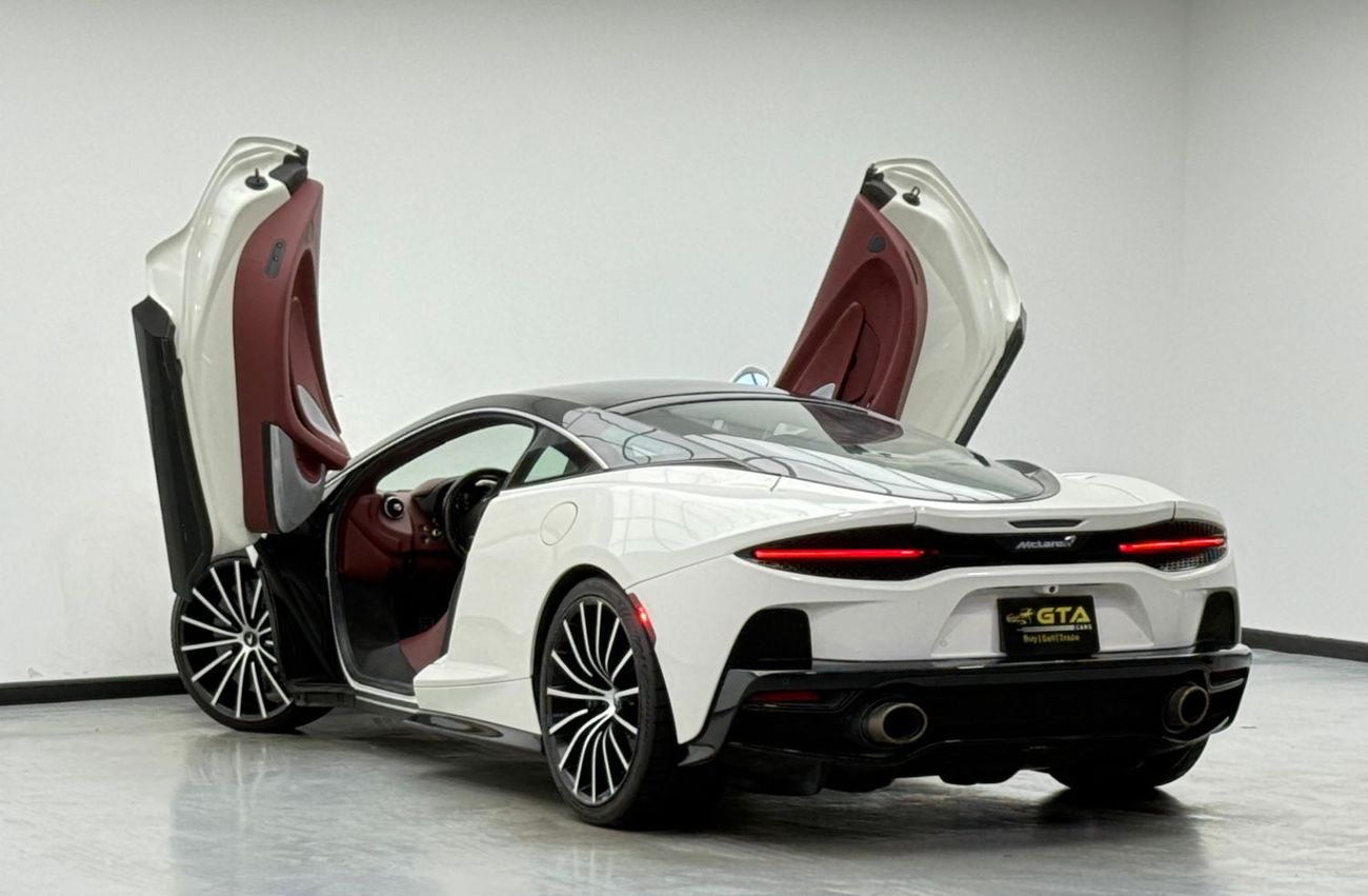 McLaren GT 2020 McLaren GT, Full Service History, Very Low Km, Excellent Condition, Canadian