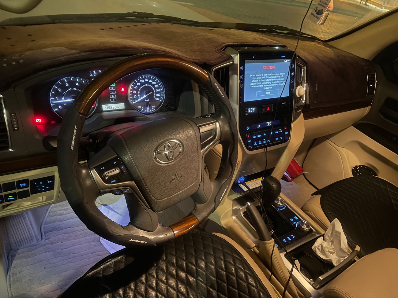 تويوتا لاند كروزر GXR GT 4.6L 4WD