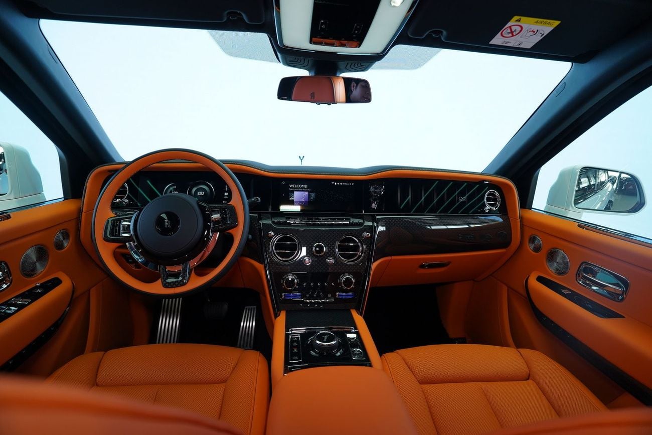 Rolls Royce Cullinan BLACK BADGE