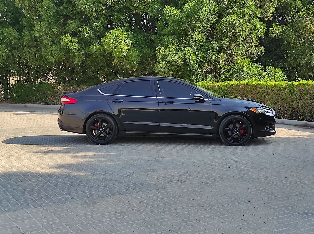 فورد فيوجن SE 2.0L Ford Fusion 2015 gcc V4 full opstions